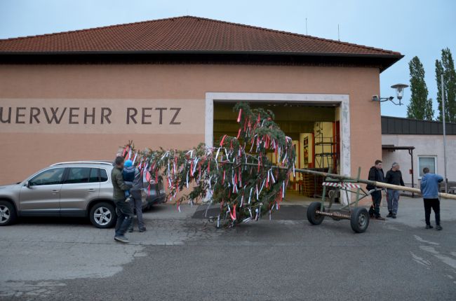 Foto 21, 09.05.2019, Maibaum aufstellen 2019 Foto 21, 09.05.2019, Maibaum aufstellen 2019