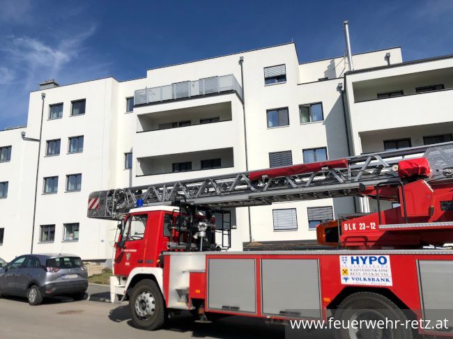 Foto 1, 19.03.2023, Technischer Einsatz - Person aus Aufzug befreit