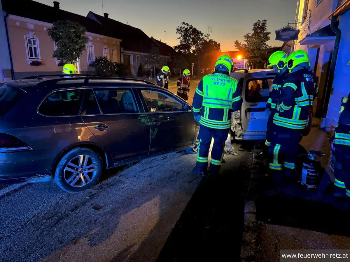 Foto 4, 24.06.2024, Technischer Einsatz - PKW-Bergung