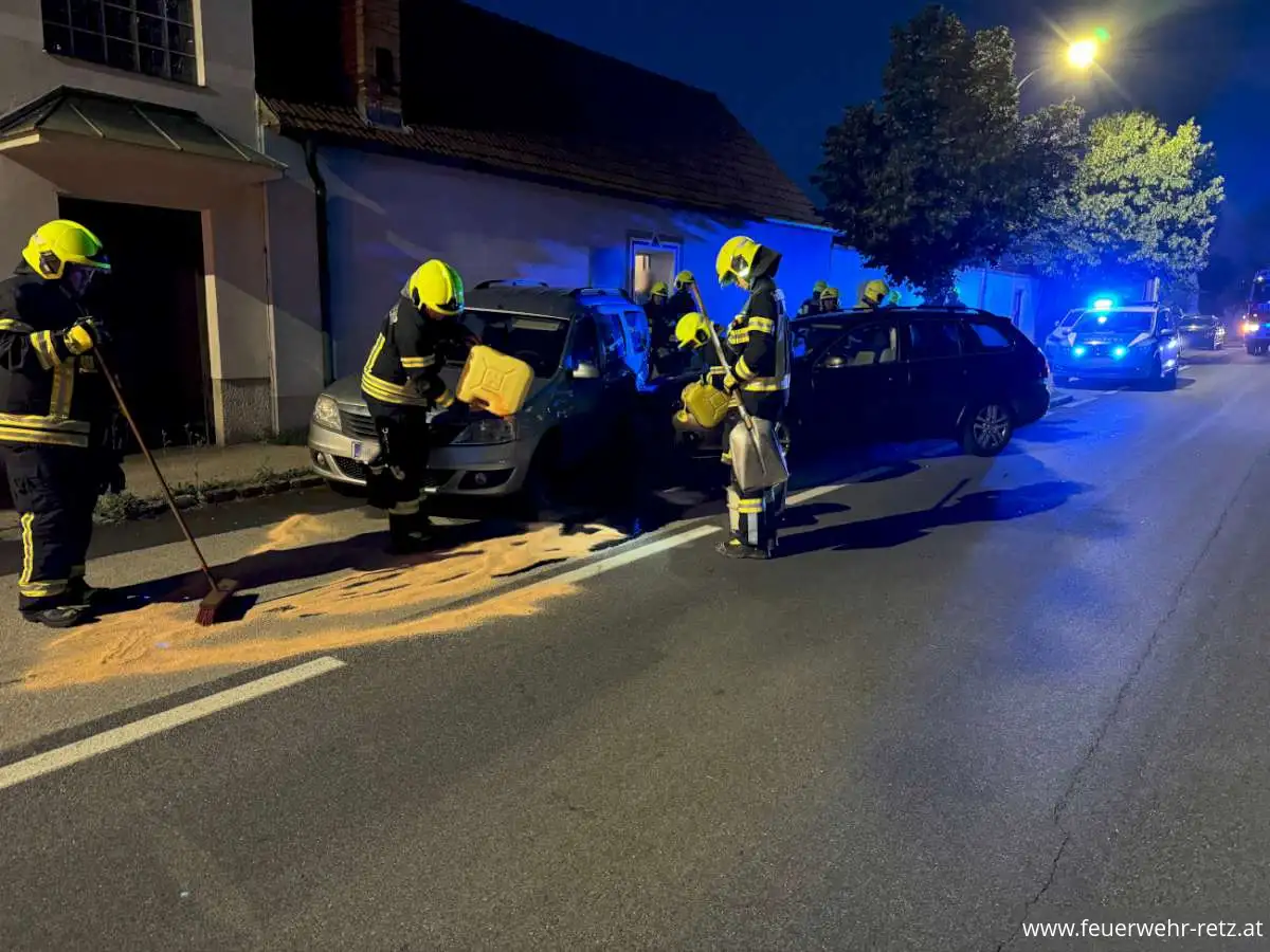 Foto 5, 24.06.2024, Technischer Einsatz - PKW-Bergung