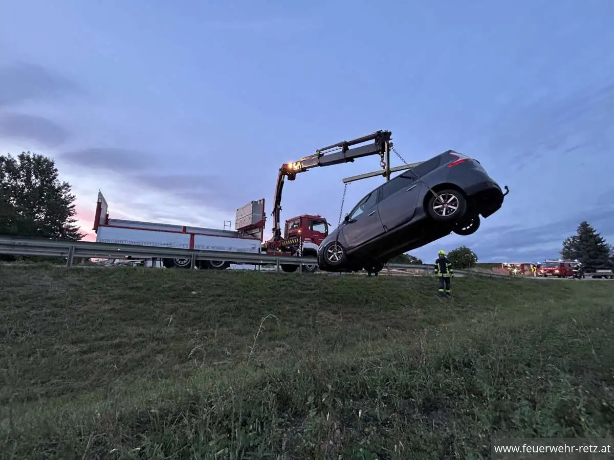Foto 5, 26.09.2023, Einsatzreiches Wochenende - Weinlesefest und 2 Verkehrsunfälle