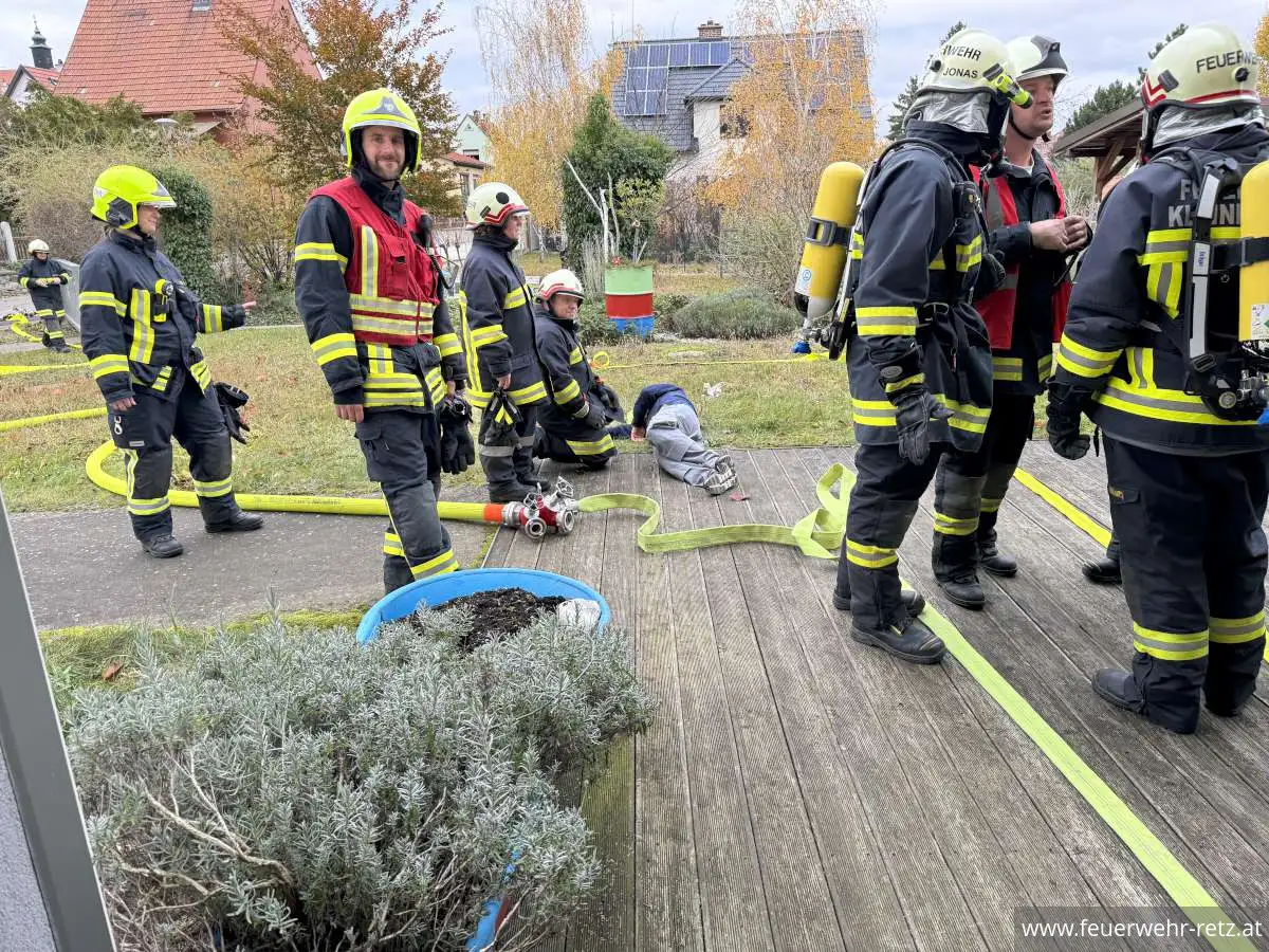Foto 18, 19.11.2023, Branddienstübung im Pflegezentrum Retz