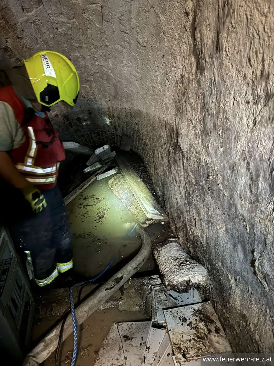 Foto 5, 28.09.2024, Technischer Einsatz - Wasserrohrbruch