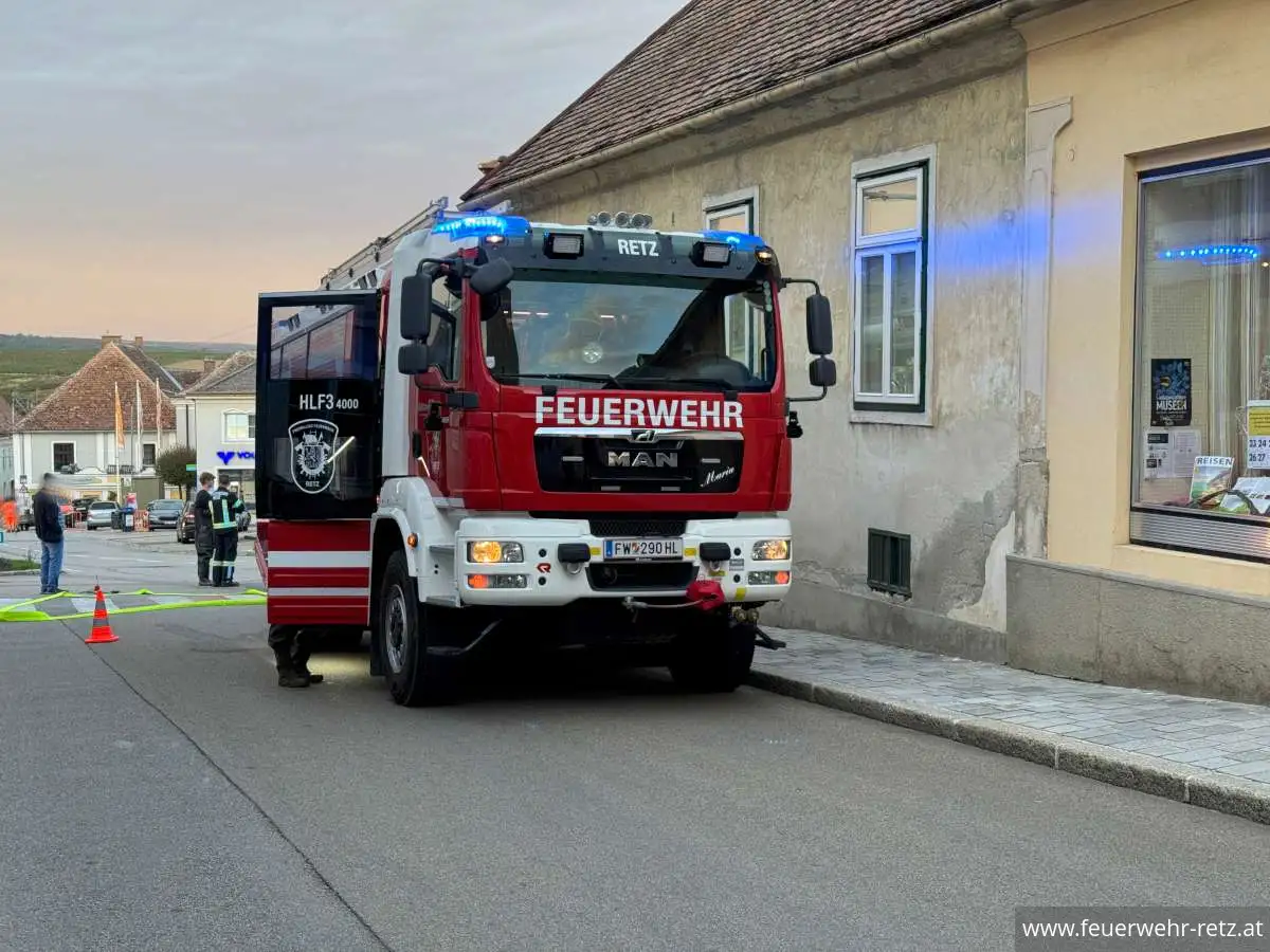 Foto 6, 28.09.2024, Technischer Einsatz - Wasserrohrbruch