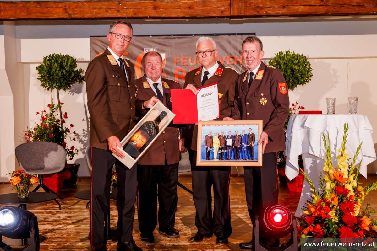 Foto 4, 17.10.2024, 150 Jahre Feuerwehr Retz - Wir haben gefeiert!!! Foto 4, 17.10.2024, 150 Jahre Feuerwehr Retz - Wir haben gefeiert!!!