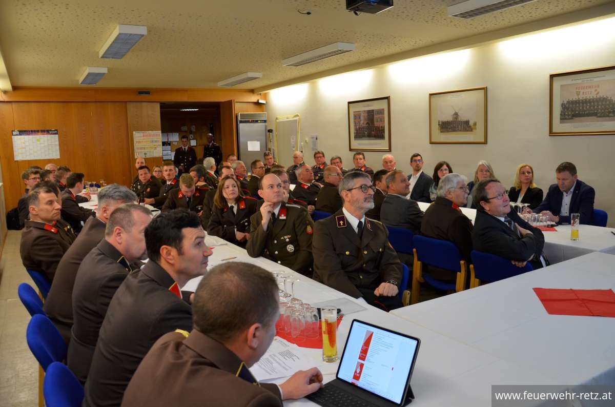 Foto 3, 28.01.2025, Mitgliederversammlung der Feuerwehr Retz