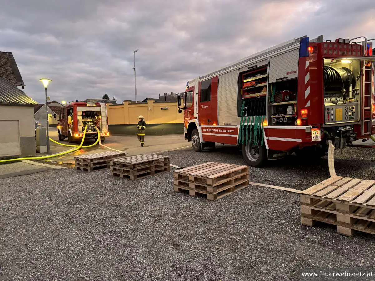 Foto 16, 13.10.2025, Unterabschnittsübung des UA Retz in Kleinriedenthal