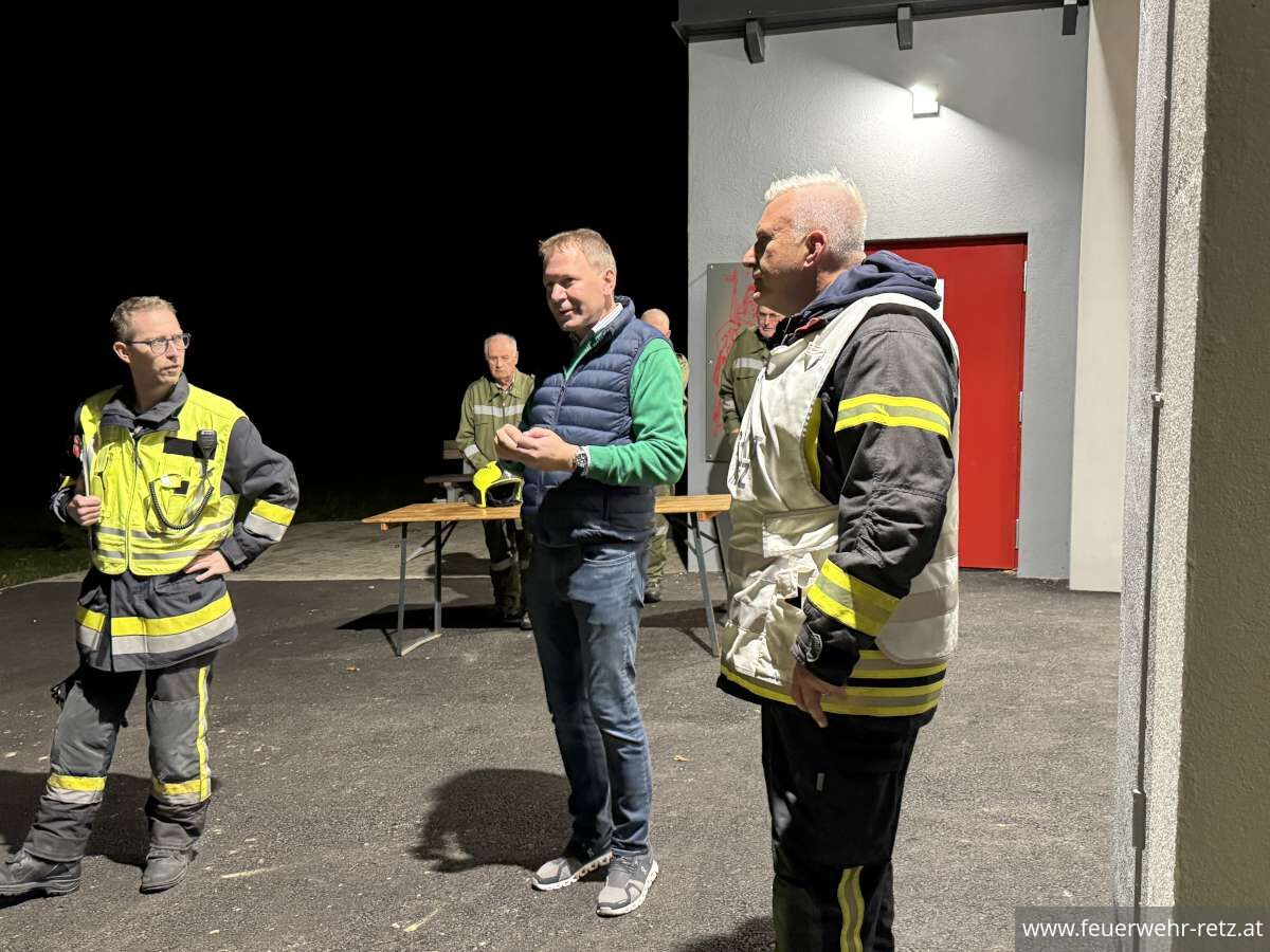 Foto 31, 13.10.2025, Unterabschnittsübung des UA Retz in Kleinriedenthal