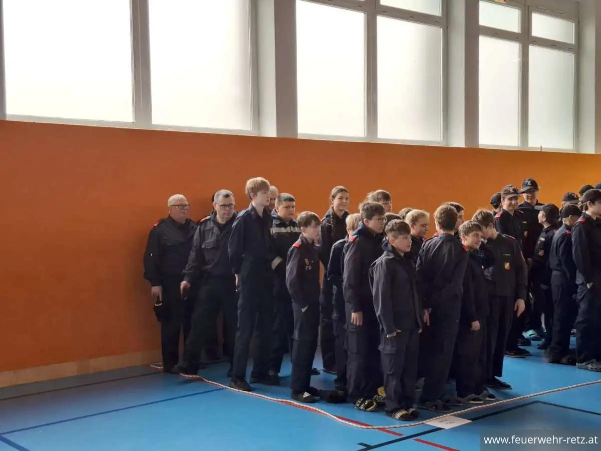 Foto 7, 23.03.2026, Erfolgreicher Wissenstest am Samstag, den 21. März der Feuerwehrjugend Retz in Hollabrunn!