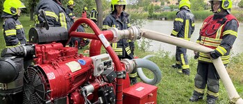 Bild zu Artikel Gemeinsam für den Ernstfall gerüstet: Übung der FF Retz und FF Unternalb
