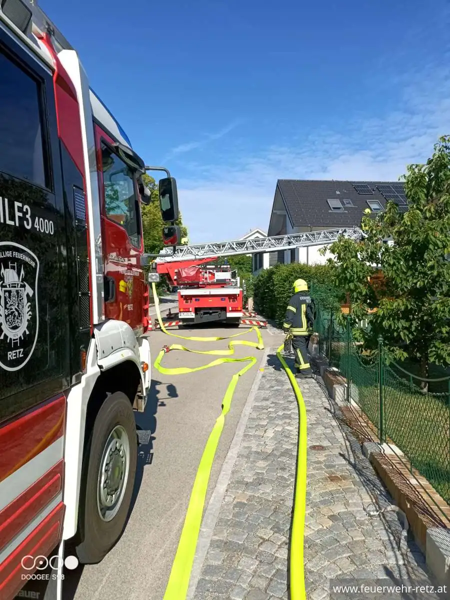 Foto 2, 15.06.2026, Erfolgreiche Übungen der Feuerwehr Retz im Kindergarten und in der Mittelschule