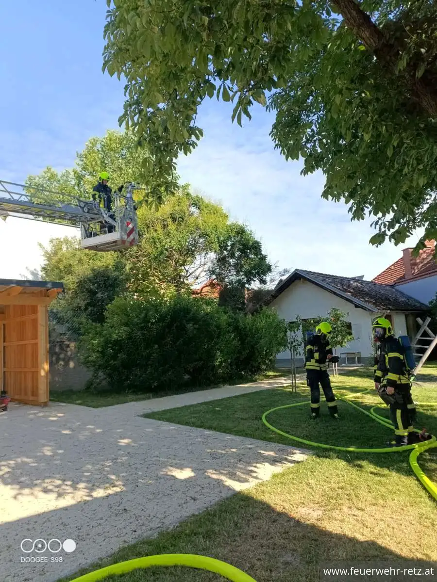 Foto 3, 15.06.2026, Erfolgreiche Übungen der Feuerwehr Retz im Kindergarten und in der Mittelschule