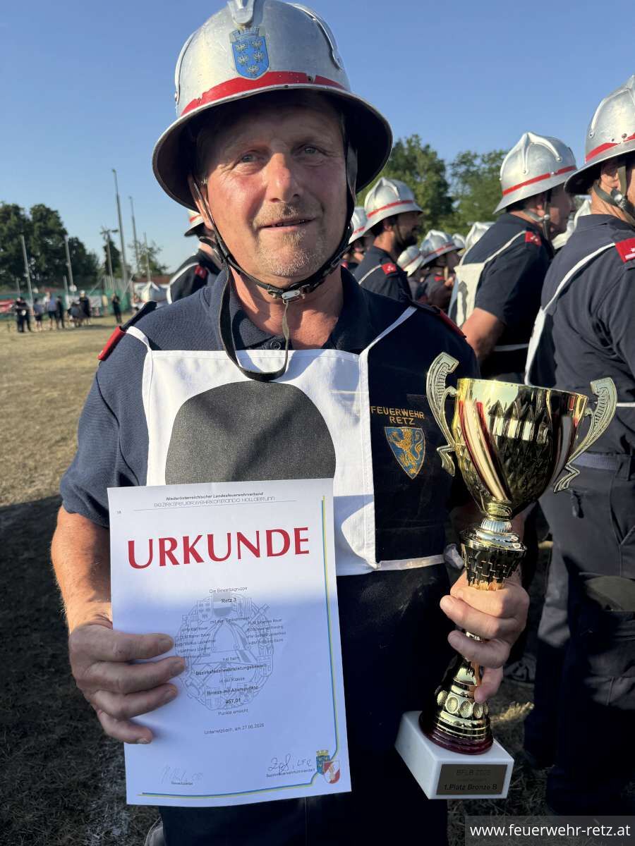 Foto 7, 03.07.2026, Erfolgreiche Teilnahme der FF Retz bei den Bezirksfeuerwehrleistungsbewerben in Unterretzbach