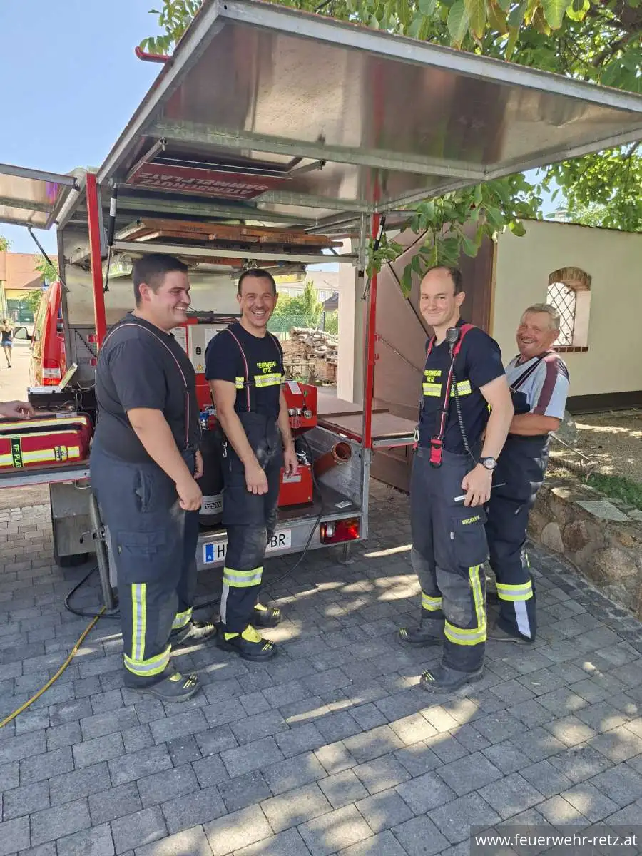 Foto 8, 10.08.2026, Brandeinsatz - Gebäudebrand in Zellerndorf