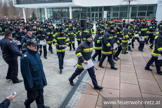 Foto 4, 03.03.2018, NÖ Funkleistungsabzeichen in Gold - 7 erfolgreiche Teilnehmer der Feuerwehr Retz