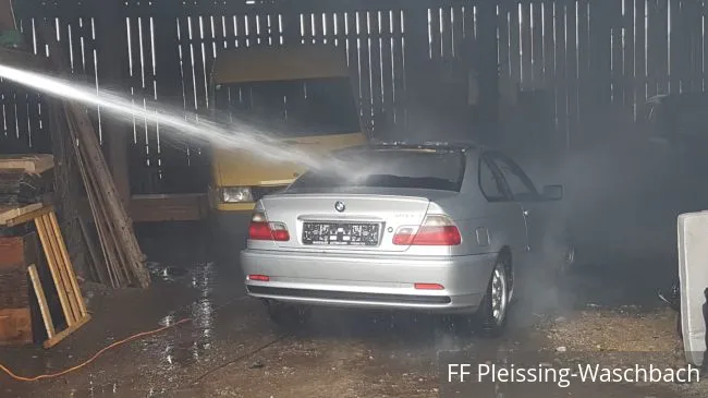 Foto 4, 30.10.2018, Brandeinsatz - Scheunenbrand in Pleissing-Waschbach Foto 4, 30.10.2018, Brandeinsatz - Scheunenbrand in Pleissing-Waschbach