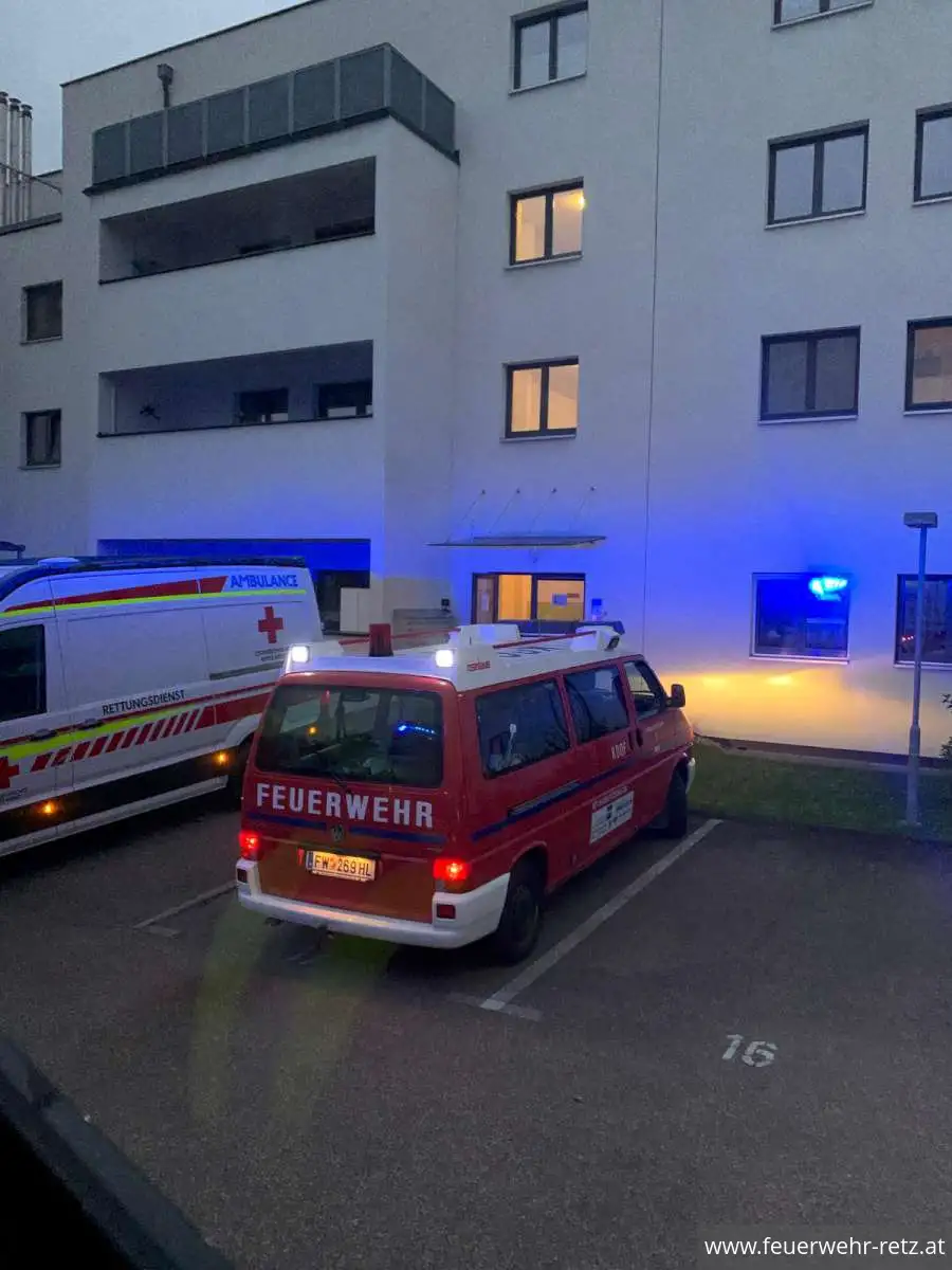 Foto 2, 08.10.2024, Technischer Einsatz - Türöffnung Foto 2, 08.10.2024, Technischer Einsatz - Türöffnung