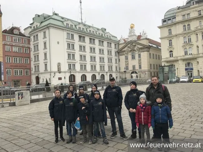 Foto 1, 13.02.2019, Jugendfeuerwehr Retz am Wiener Eistraum