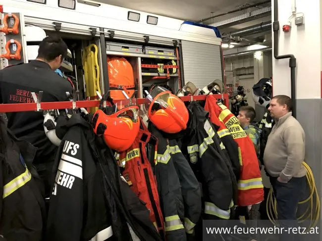 Foto 5, 13.02.2019, Jugendfeuerwehr Retz am Wiener Eistraum