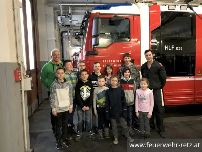 Foto 6, 13.02.2019, Jugendfeuerwehr Retz am Wiener Eistraum