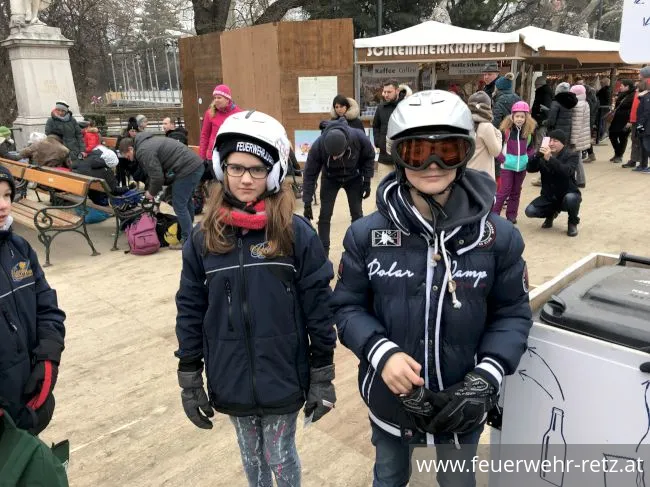 Foto 8, 13.02.2019, Jugendfeuerwehr Retz am Wiener Eistraum