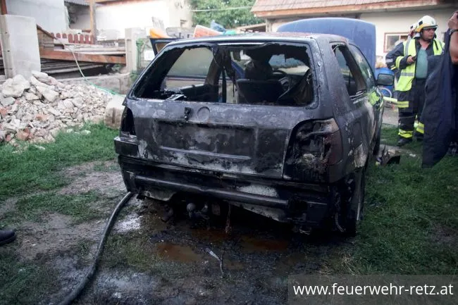 Foto 3, 07.08.2018, Brandeinsatz - Fahrzeugbrand in Unternalb