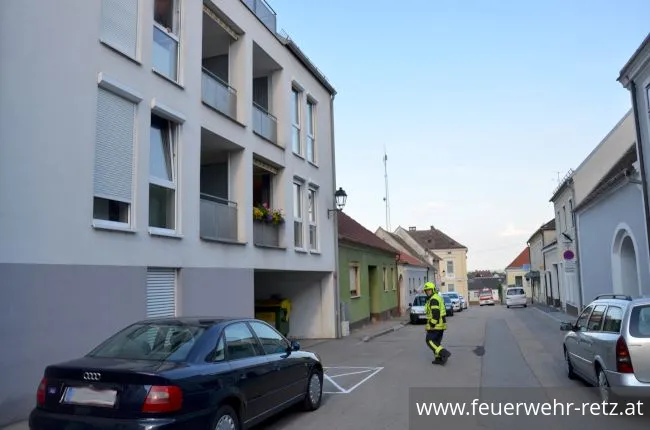 Foto 1, 25.05.2018, Übung in Tiefgarage - PKW-Brand mit vermissten Personen