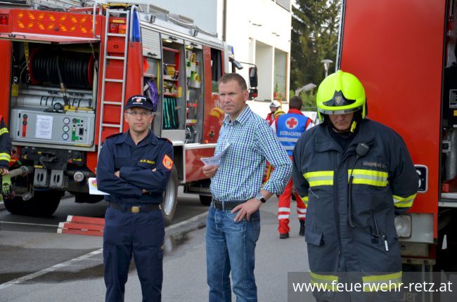 Foto 19, 14.06.2018, Unterabschnittsübung des UA Retz - NÖ Pflege- und Betreuungszentrum Retz