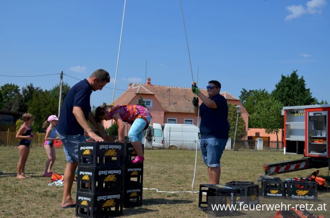 Foto 3, 07.08.2018, Hitzerekord beim Ferienspiel der Freiwilligen Feuerwehr Retz