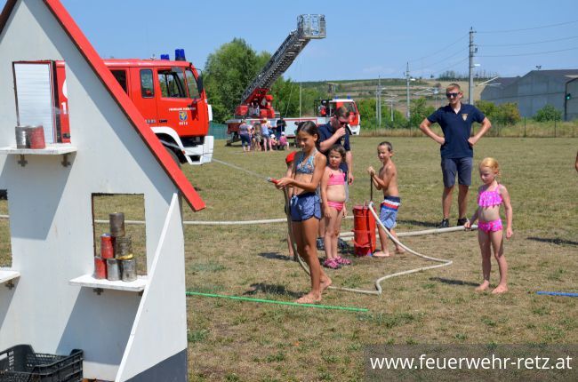 Foto 4, 07.08.2018, Hitzerekord beim Ferienspiel der Freiwilligen Feuerwehr Retz