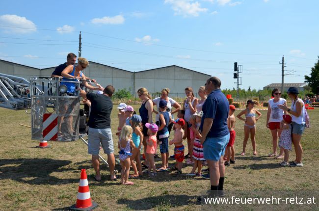 Foto 8, 07.08.2018, Hitzerekord beim Ferienspiel der Freiwilligen Feuerwehr Retz