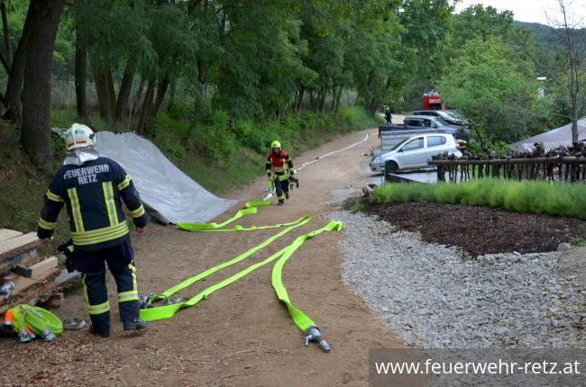 Foto 8, 30.07.2019, Übung - Brand Reithalle und Wald