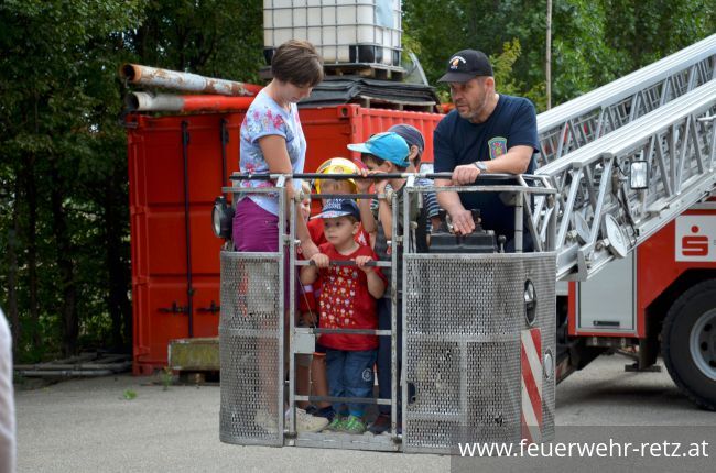 Foto 6, 02.09.2019, Ferienspiel der Blaulichtorganisationen 2019 - Blaulichtnachmittag mit Feuerwehr und Rotes Kreuz