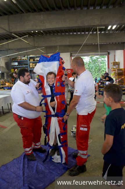 Foto 14, 02.09.2019, Ferienspiel der Blaulichtorganisationen 2019 - Blaulichtnachmittag mit Feuerwehr und Rotes Kreuz