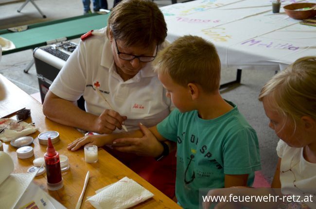 Foto 17, 02.09.2019, Ferienspiel der Blaulichtorganisationen 2019 - Blaulichtnachmittag mit Feuerwehr und Rotes Kreuz