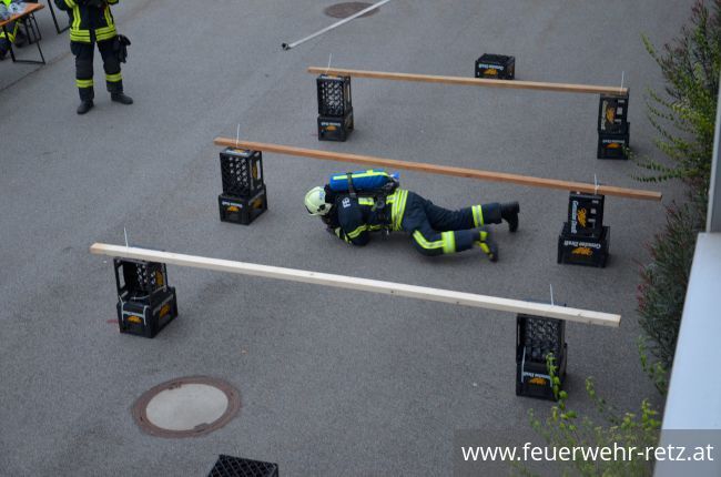 Foto 2, 07.11.2019, Leistungstest für Atemschutzträger (Finnentest) erfolgreich durchgeführt