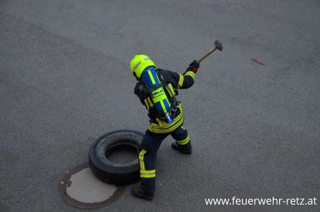 Foto 3, 07.11.2019, Leistungstest für Atemschutzträger (Finnentest) erfolgreich durchgeführt