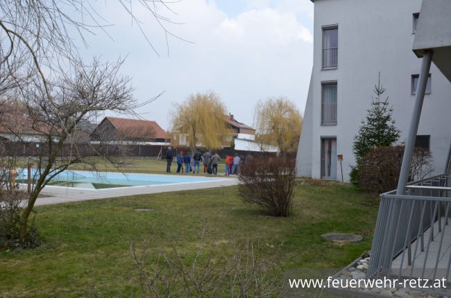 Foto 18, 26.03.2018, Übung in Betreuungseinrichtung - Zimmerbrand im Werkstättenbereich Foto 18, 26.03.2018, Übung in Betreuungseinrichtung - Zimmerbrand im Werkstättenbereich
