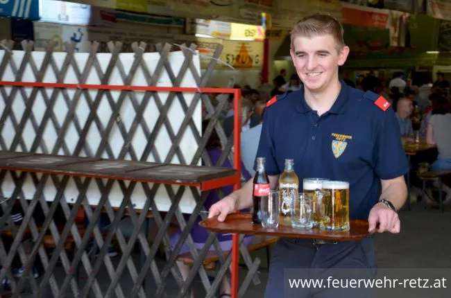 Foto 17, 07.05.2018, Feuerwehr-Heuriger 2018 in Retz