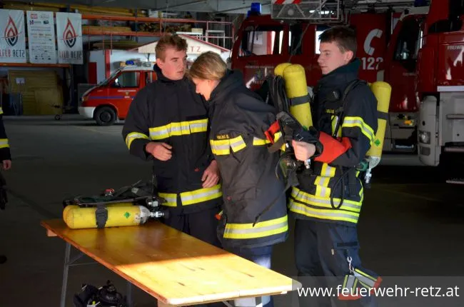 Foto 18, 15.05.2018, Prüfungen für die Ausbildungsprüfung Atemschutz - 5 erfolgreiche Gruppen in der zweiten Staffel