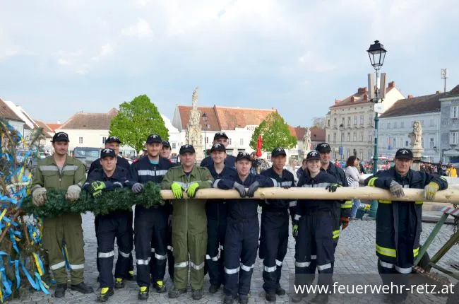 Foto 14, 09.05.2019, Maibaum aufstellen 2019