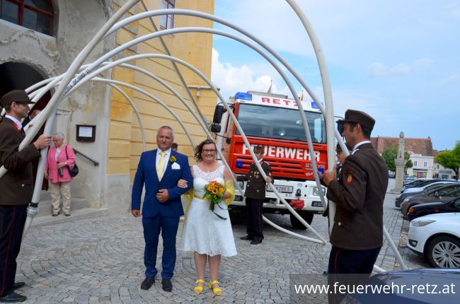 Foto 2, 16.07.2019, Feuerwehrhochzeit in Retz