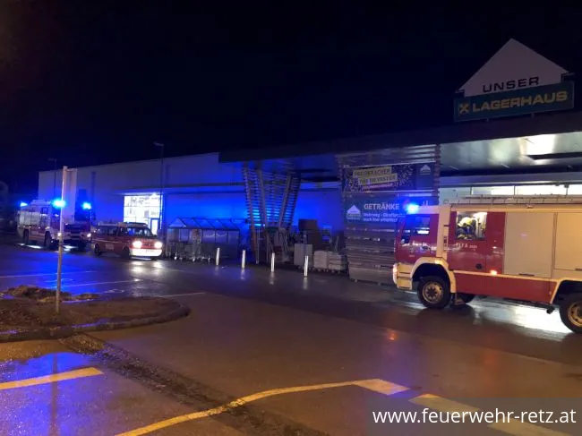 Foto 1, 24.12.2021, Brandmelderalarm