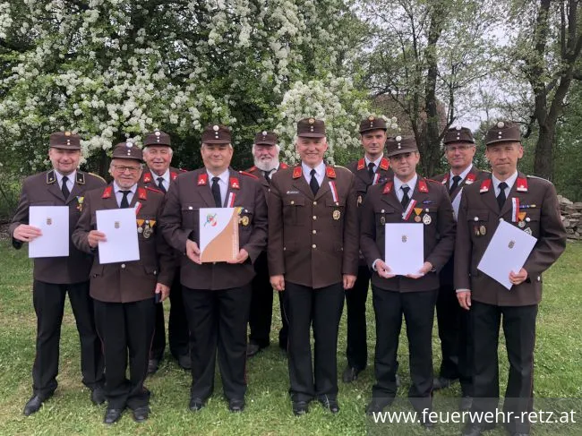 Foto 1, 09.05.2022, Abschnittsfeuerwehrtag 2022 in Pleissing-Waschbach - Auszeichnungen für langjährige verdienstvolle Tätigkeit