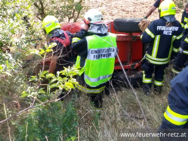 Foto 1, 02.08.2018, Technischer Einsatz - Traktorbergung in Kleinhöflein
