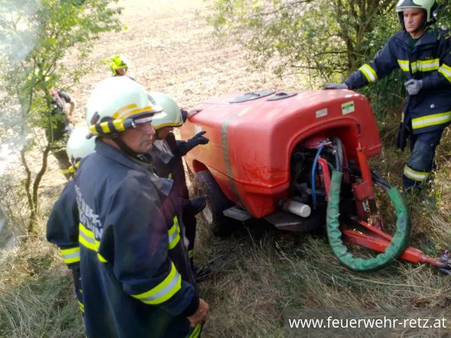 Foto 4, 02.08.2018, Technischer Einsatz - Traktorbergung in Kleinhöflein