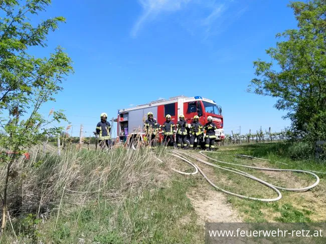 Foto 4, 14.05.2022, Brandeinsatz - Flurbrand am Schatzberg