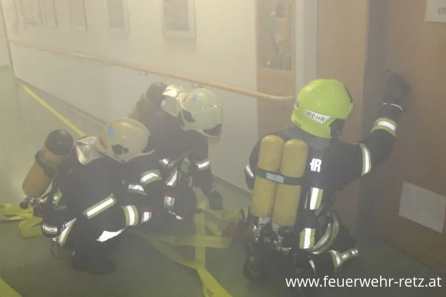 Foto 28, 14.06.2018, Unterabschnittsübung des UA Retz - NÖ Pflege- und Betreuungszentrum Retz