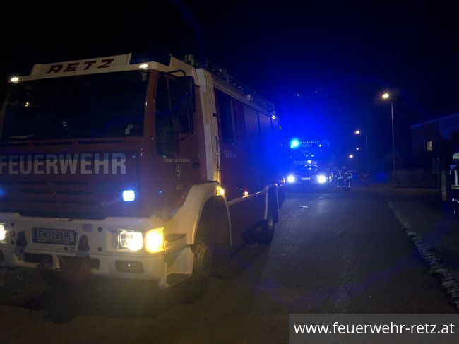 Foto 1, 11.11.2022, Technischer Einsatz - PKW-Bergung