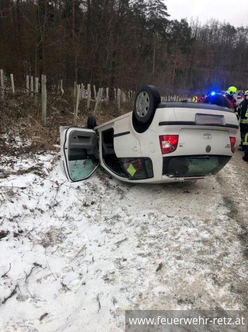 Foto 1, 25.01.2022, Technischer Einsatz - Verkehrsunfall